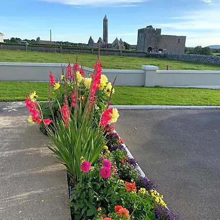 Naomh Colman Hotel