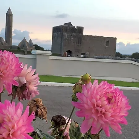 Naomh Colman 4* Glencorrib (Mayo)